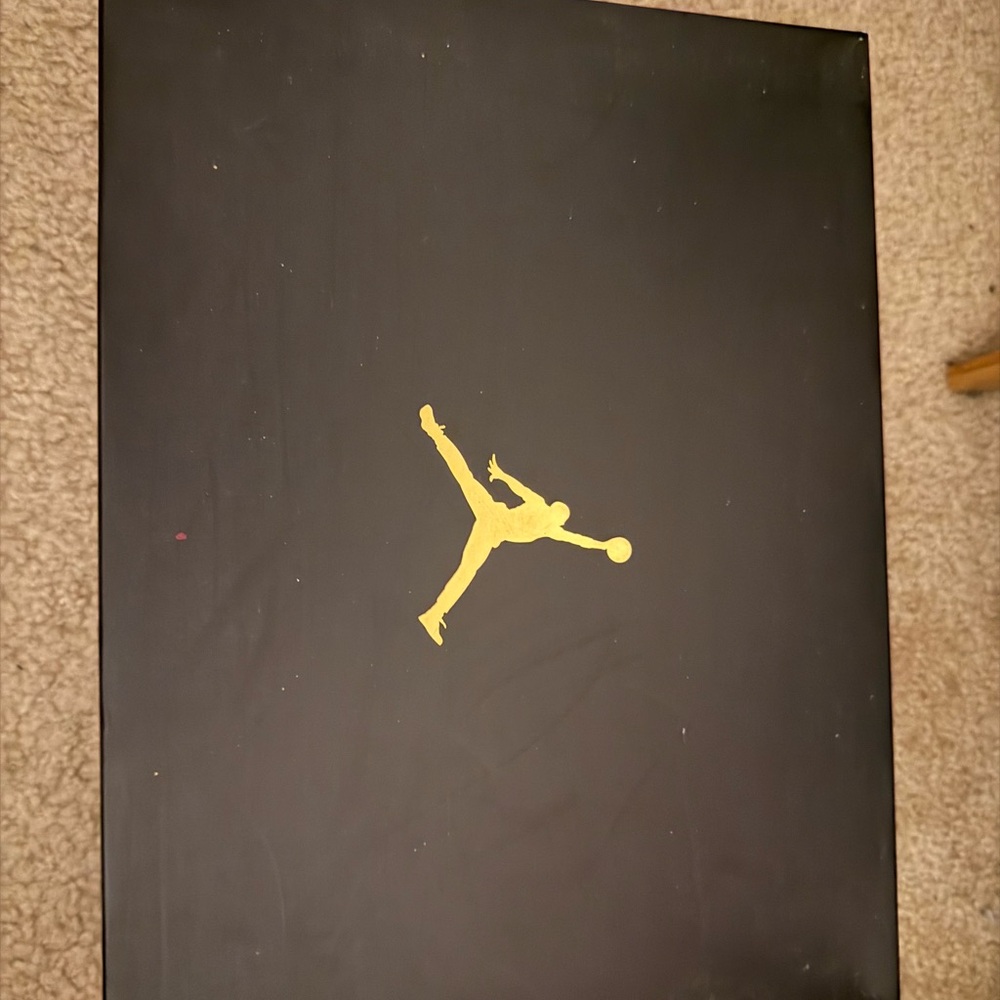 Women’s Air Jordan 11 Retro